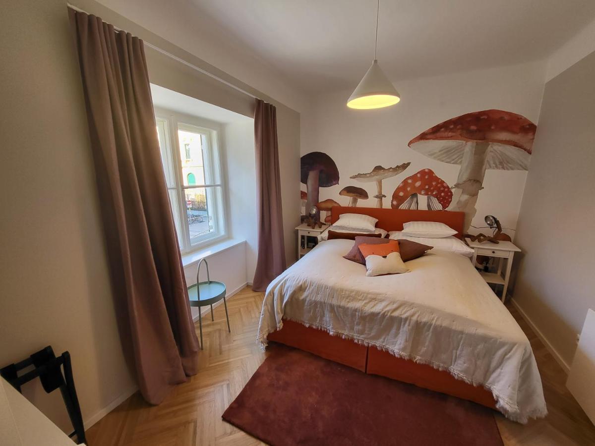 Ferienwohnung Orange Flat-ganz neu inkl.Parkplatz Graz Exterior foto